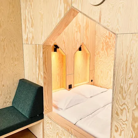 Hutstuf The Beaver & Private Outdoor ラ・ロシュ・アン・アルデンヌ